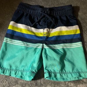 EUC OLD NAVY size 3T little boys swimming trunks.               29